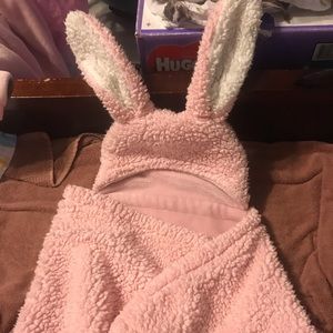 Bunny hooded baby blanket